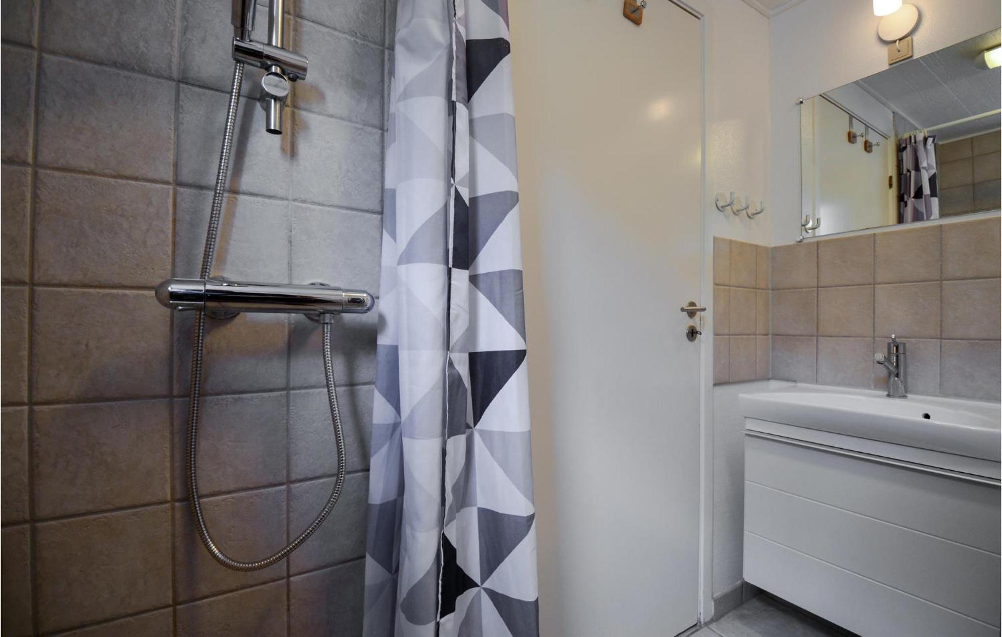 3 Bedroom Amazing Home In Ebeltoft Ngoại thất bức ảnh